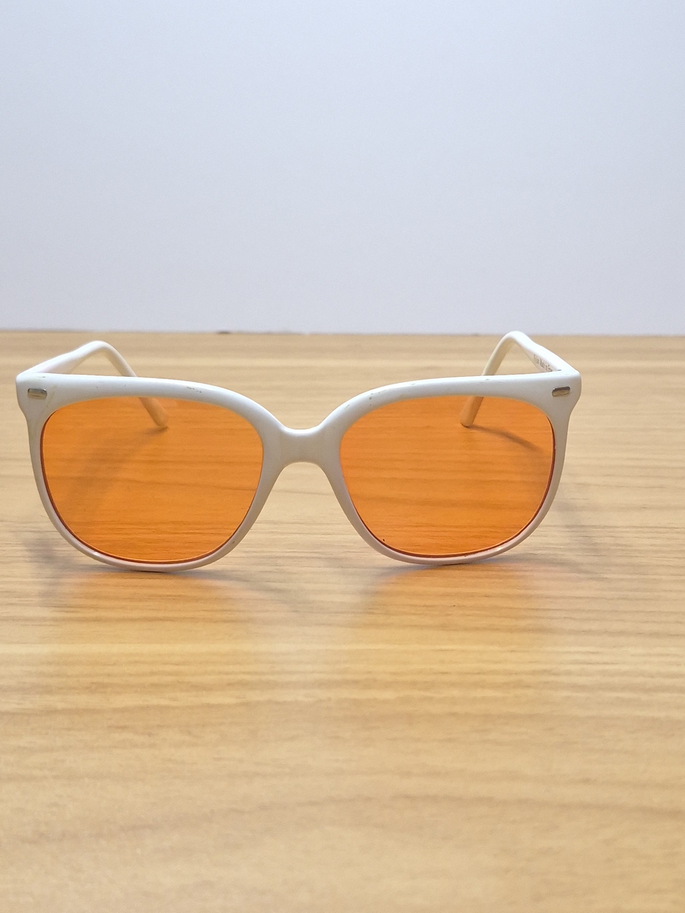 Vintage Maui Jim Baby Beach White Sunglasses Orange Lense Made in France